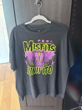 Misfits x Junji Ito Acid Wash Style Graphic T-Shirt Skull Design
